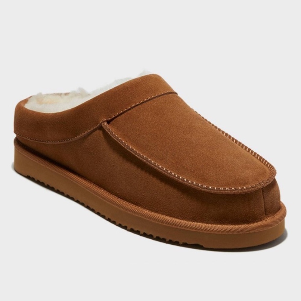 dluxe by dearfoams Men's Lith Moc Toe
Clog Slippers - Light Brown new
